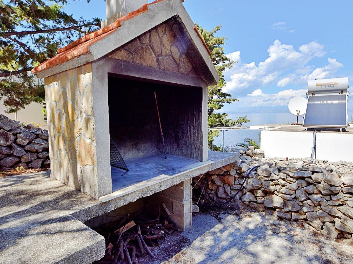 Holiday Home Tina - Hvr501 By Interhome Gdinj ภายนอก รูปภาพ